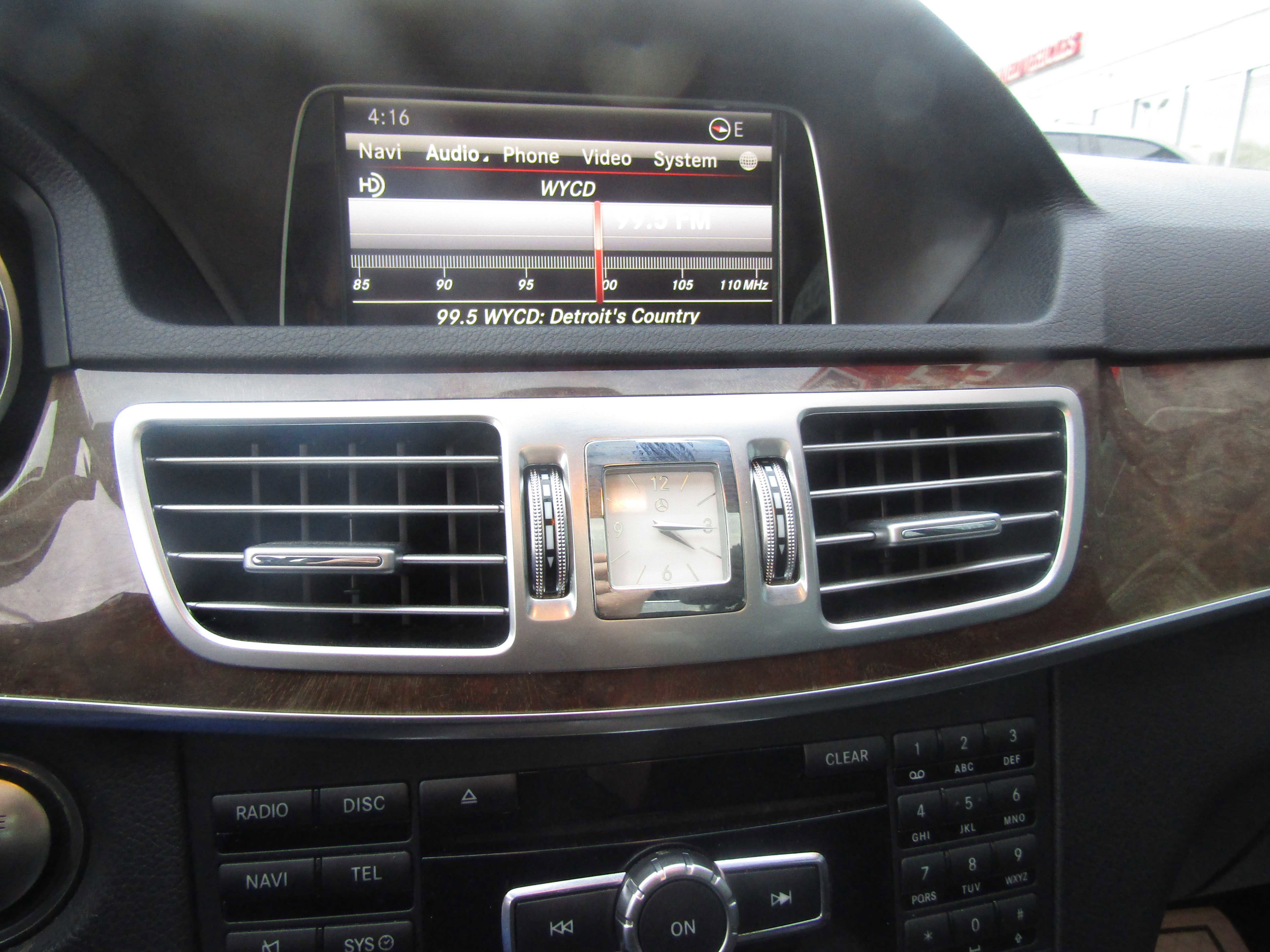 Used 2015 Mercedes-Benz E 350 4MATIC Sedan w/ Premium 1 Package image 15