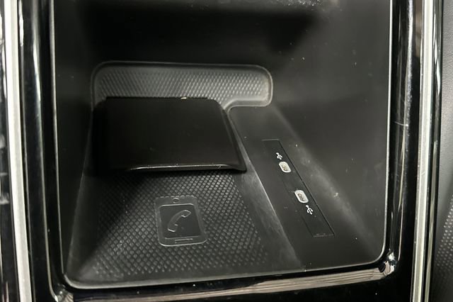 Used 2023 Volkswagen ID.4 Pro S image 38