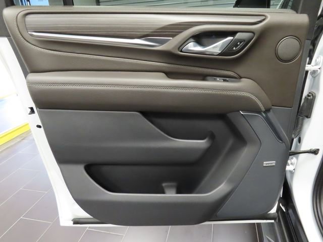 Used 2024 GMC Yukon XL Denali image 13