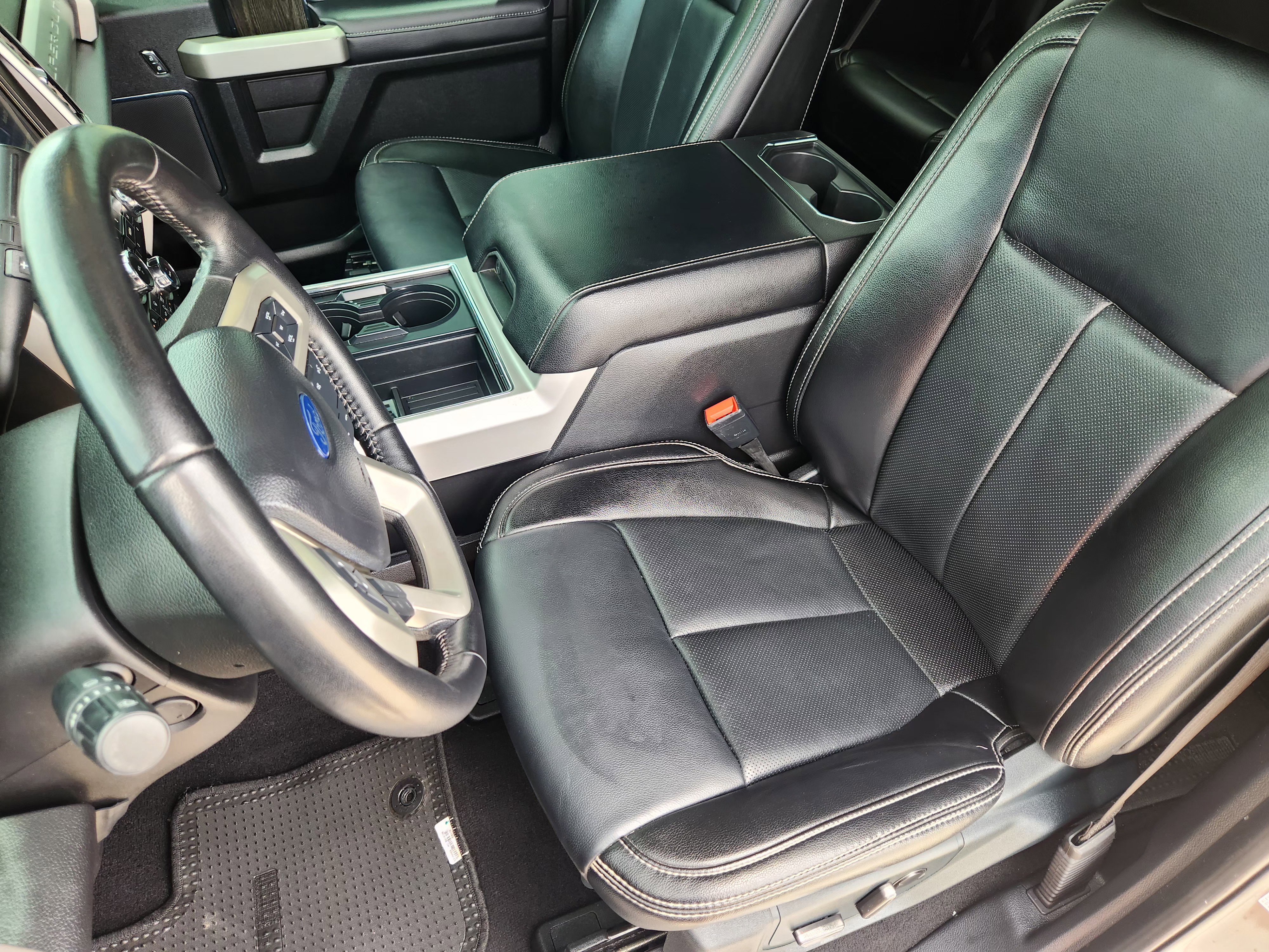 Used 2021 Ford F250 Lariat AWD/4WD image 14