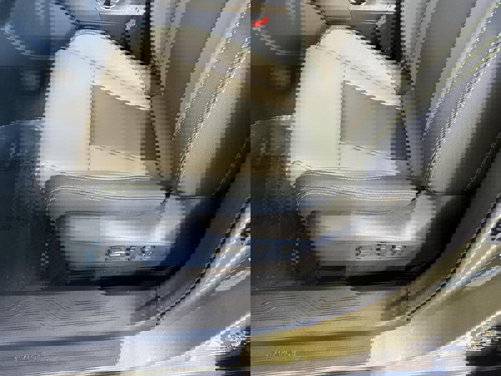 Used 2025 Subaru Outback Onyx Edition XT image 13