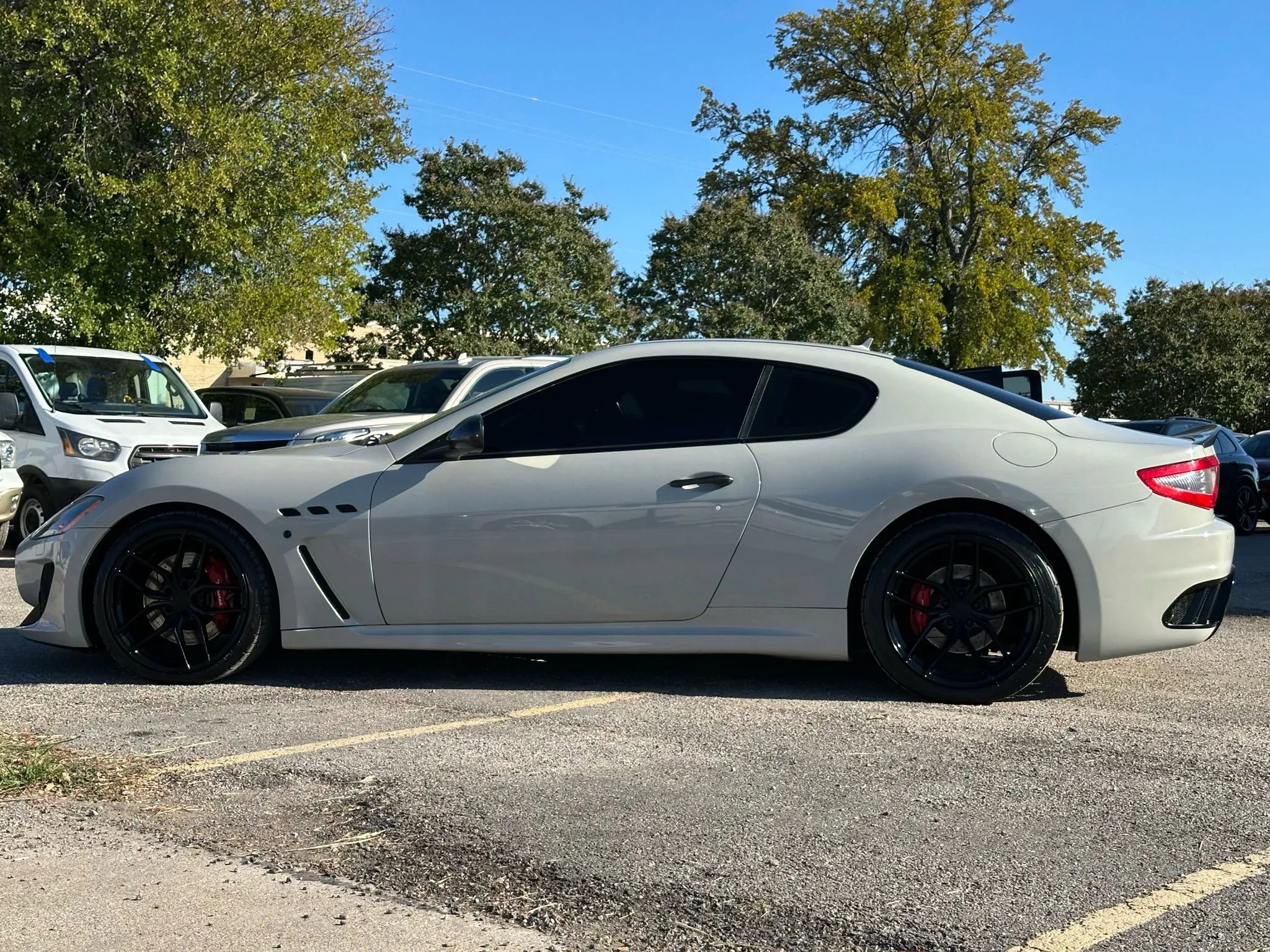 Used 2012 Maserati GranTurismo MC image 4