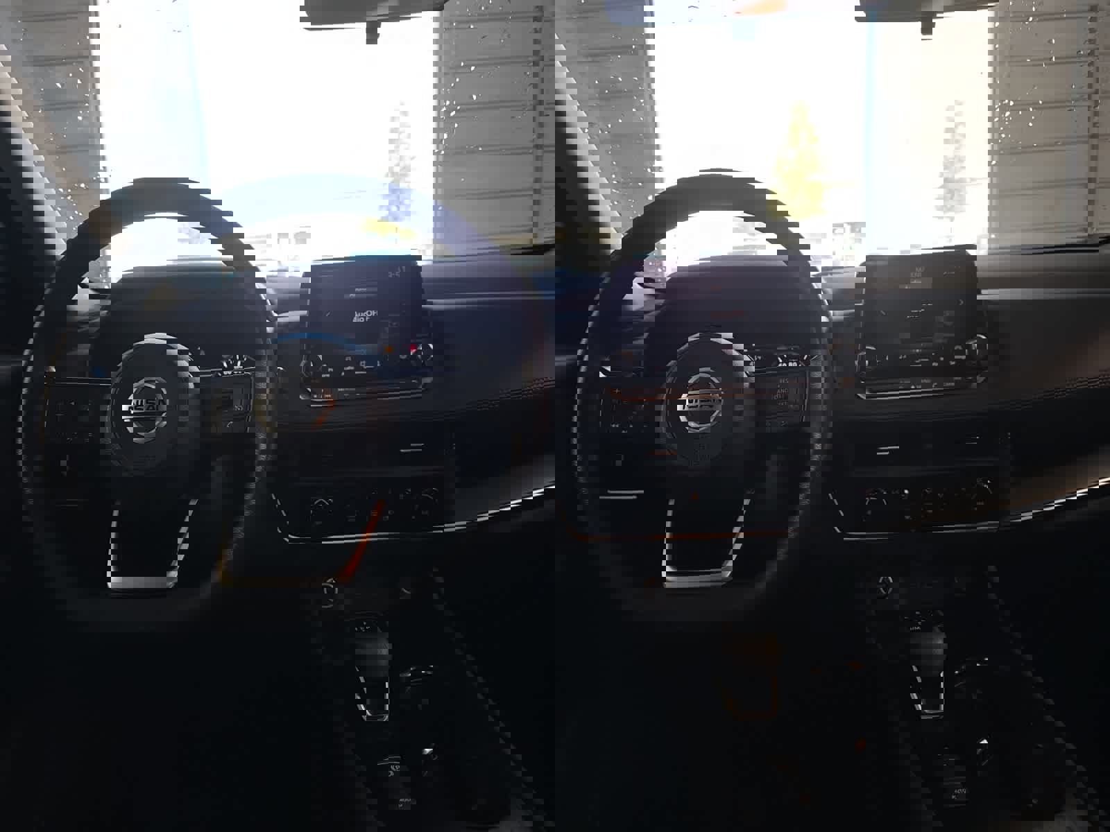 Used 2021 Nissan Rogue S image 17