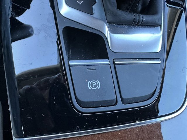 Used 2021 Audi Q5 Prestige w/ Prestige Package image 37