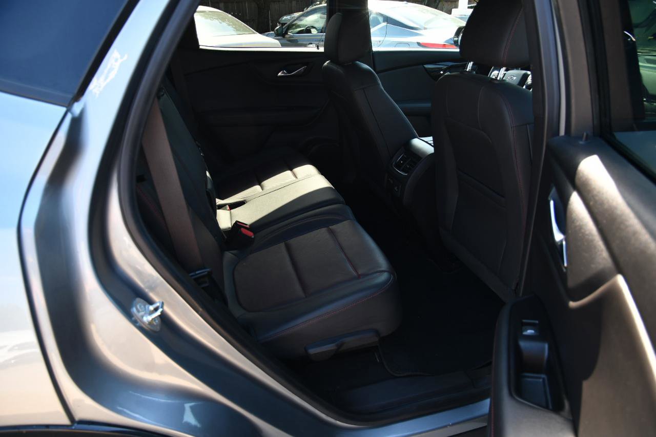 Used 2025 Chevrolet Blazer RS FWD image 12