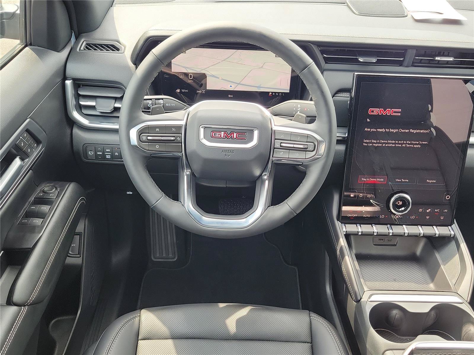 New 2027 GMC Terrain Elevation w/ Elevation Premium Package AWD/4WD image 10