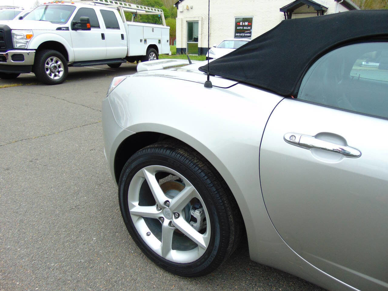 Used 2008 Saturn Sky w/ Premium Trim Package RWD image 32