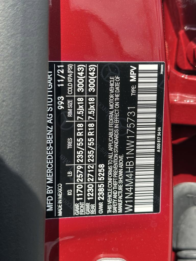 Certified 2022 Mercedes-Benz GLB 250 4MATIC image 37