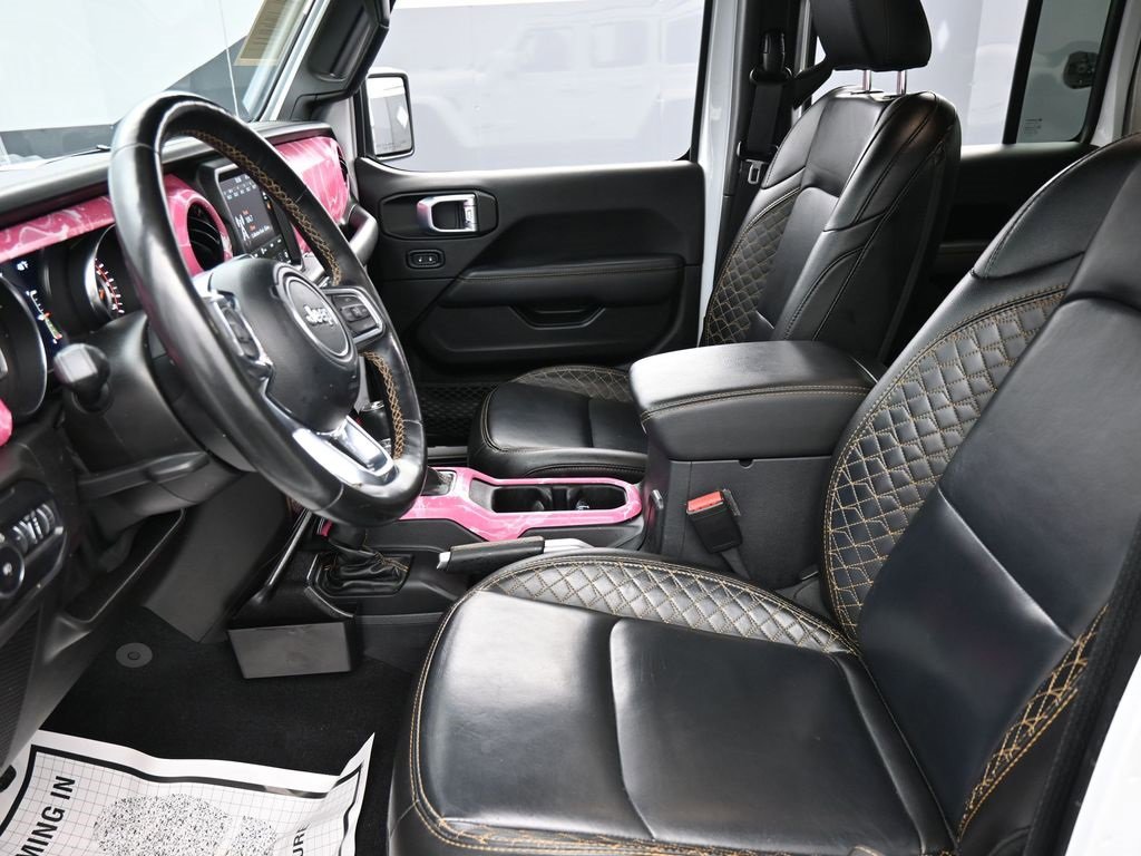 Used 2021 Jeep Wrangler Unlimited Sahara image 10