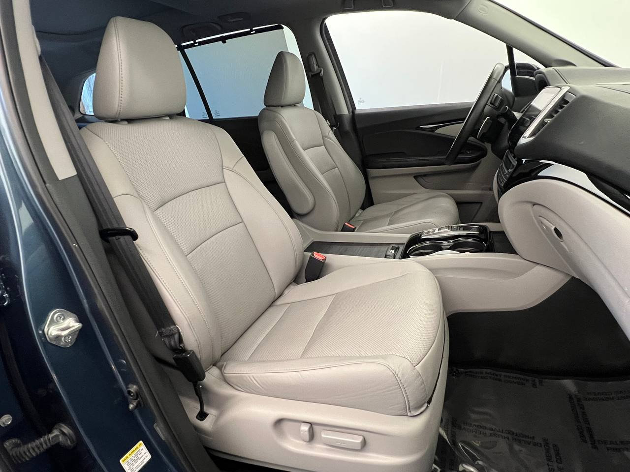 Used 2016 Honda Pilot Elite image 13