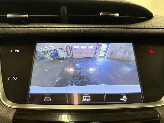 Certified 2022 Cadillac XT5 Premium Luxury AWD/4WD image 28