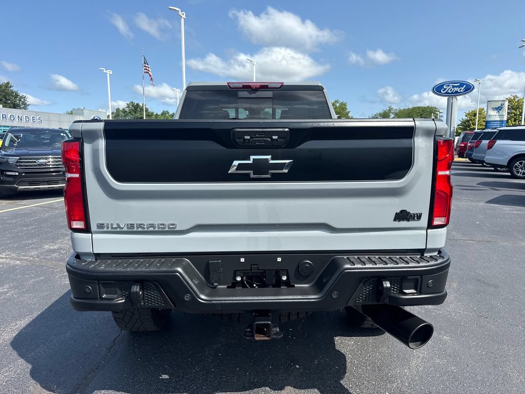 Used 2025 Chevrolet Silverado 2500 ZR2 w/ ZR2 Bison Edition AWD/4WD image 9