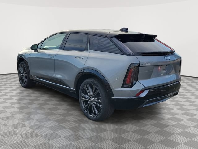 New 2026 Cadillac Optiq Sport 2 w/ LPO, Floor Liner Package AWD/4WD image 4