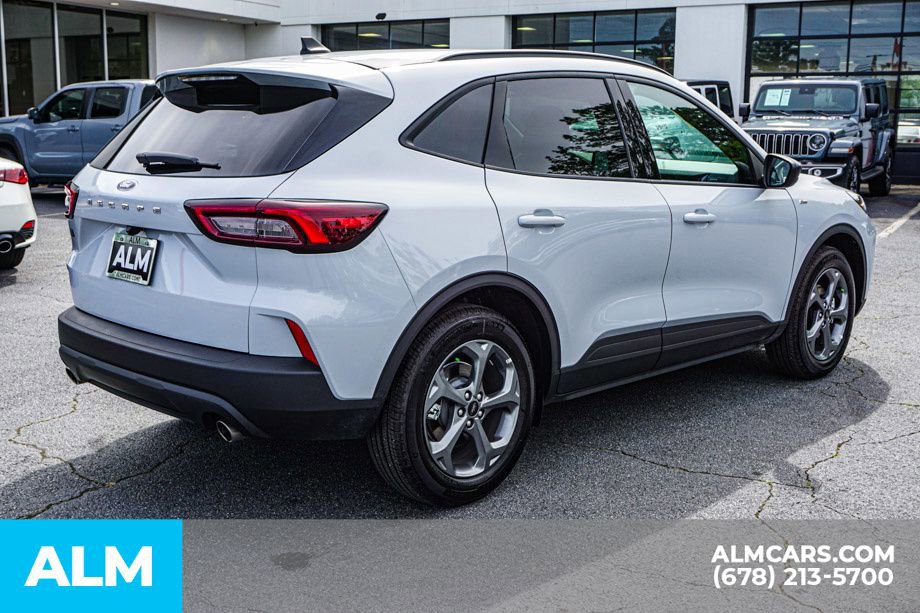 Used 2026 Ford Escape ST-Line FWD image 6