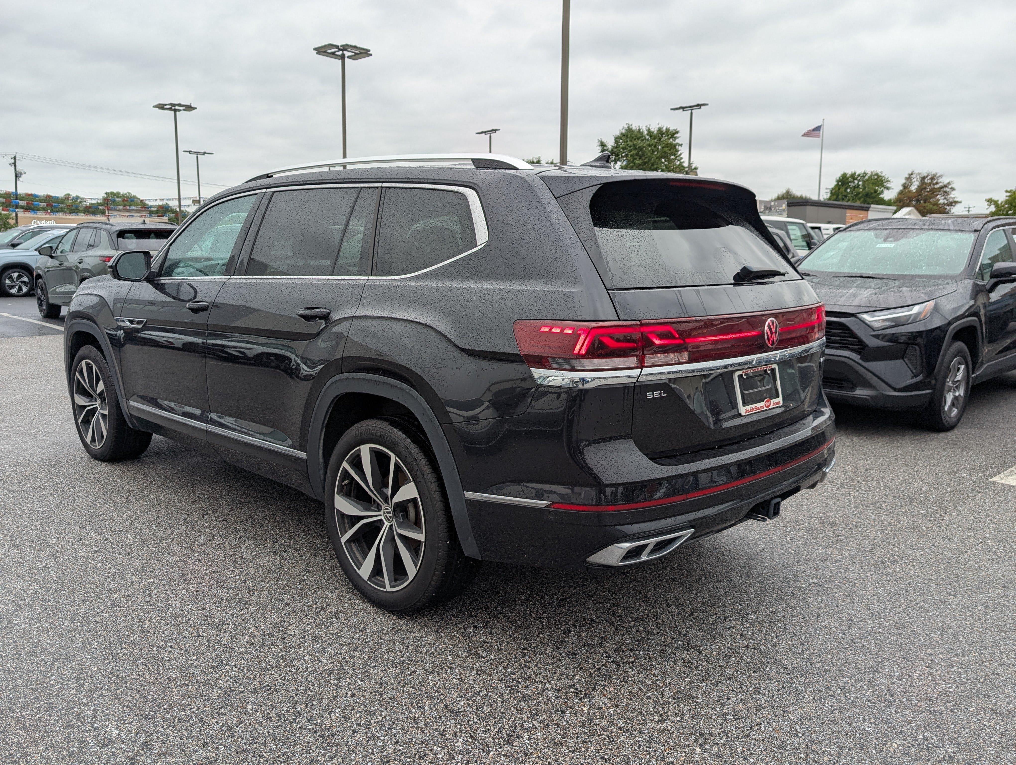 Used 2026 Volkswagen Atlas SEL Premium R-Line AWD/4WD image 5