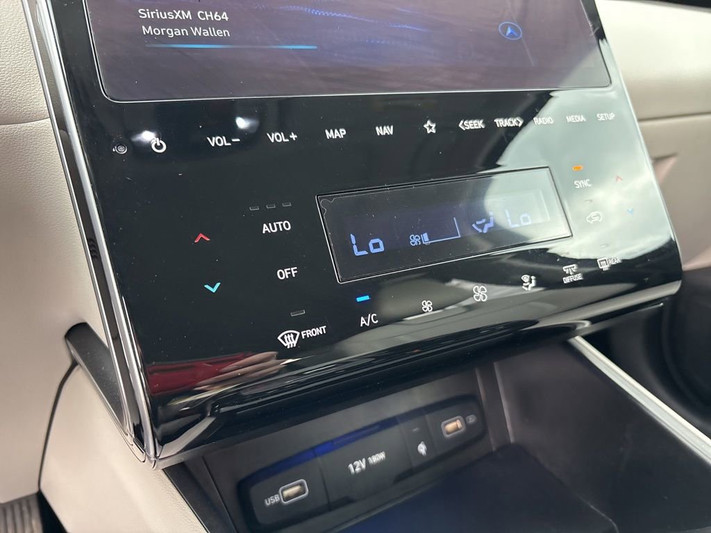 Certified 2024 Hyundai Tucson Limited AWD/4WD image 18