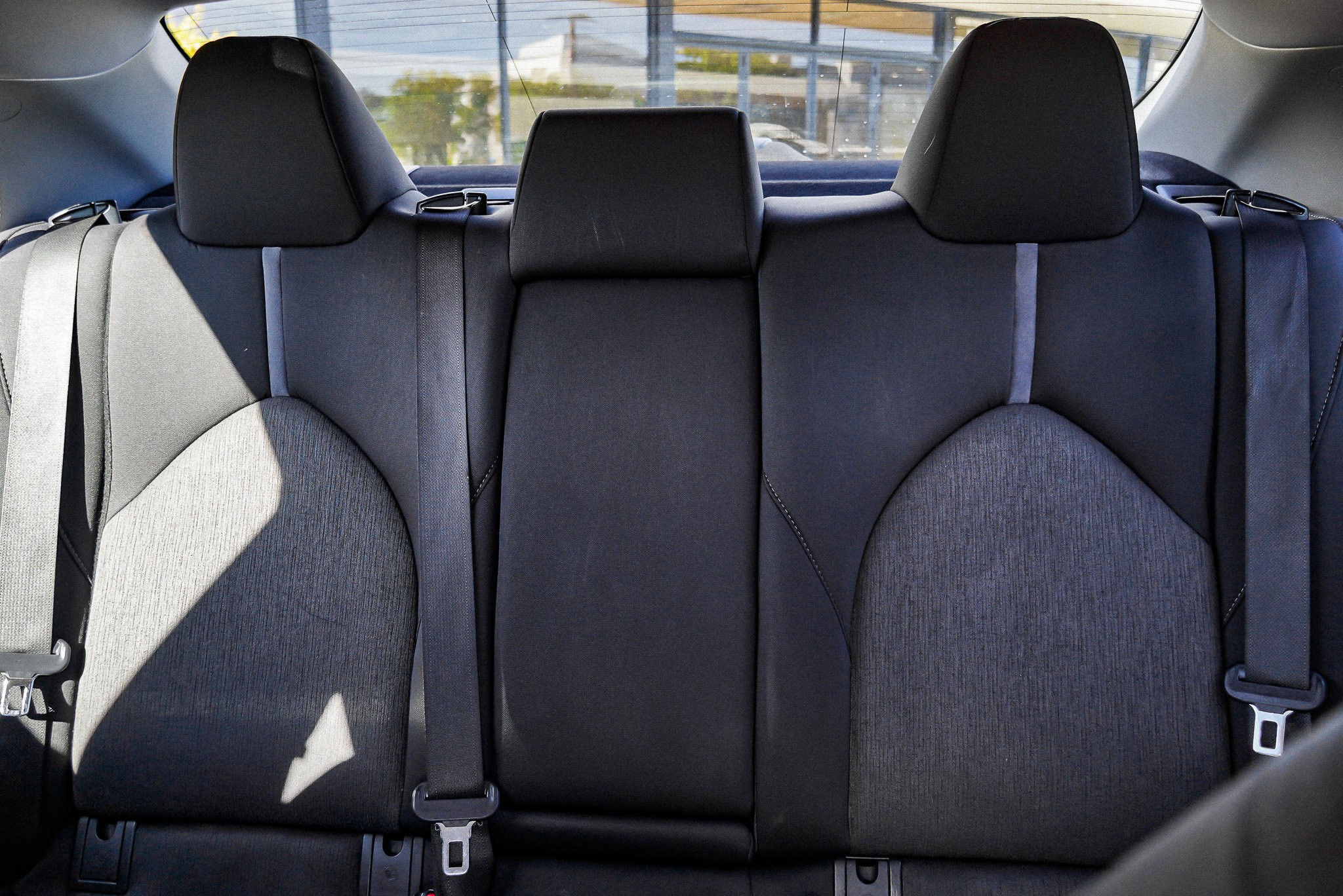 Used 2021 Toyota Camry LE FWD image 21