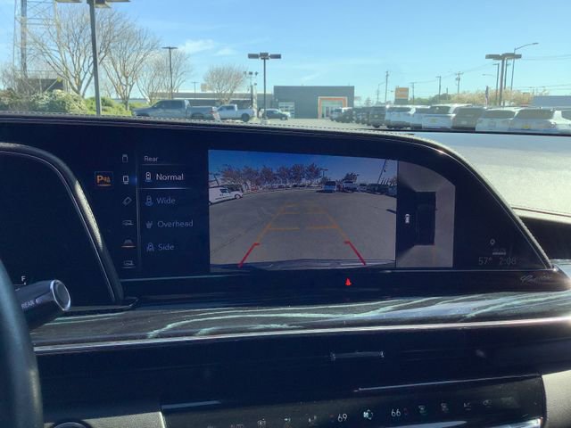 Used 2022 Cadillac Escalade ESV Sport w/ Touring Package image 19