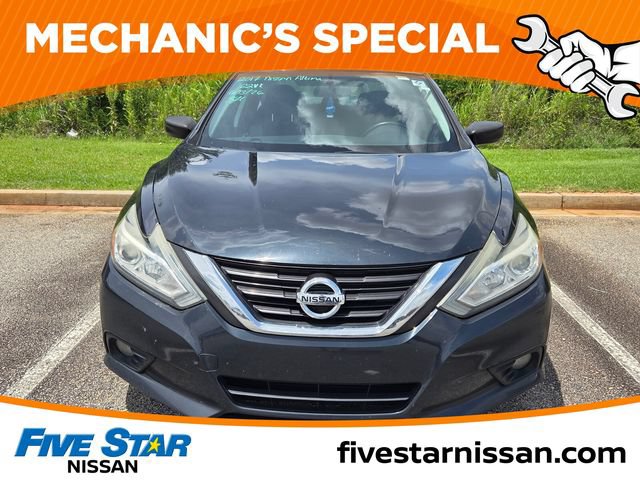 Used 2017 Nissan Altima 2.5 SV FWD image 2