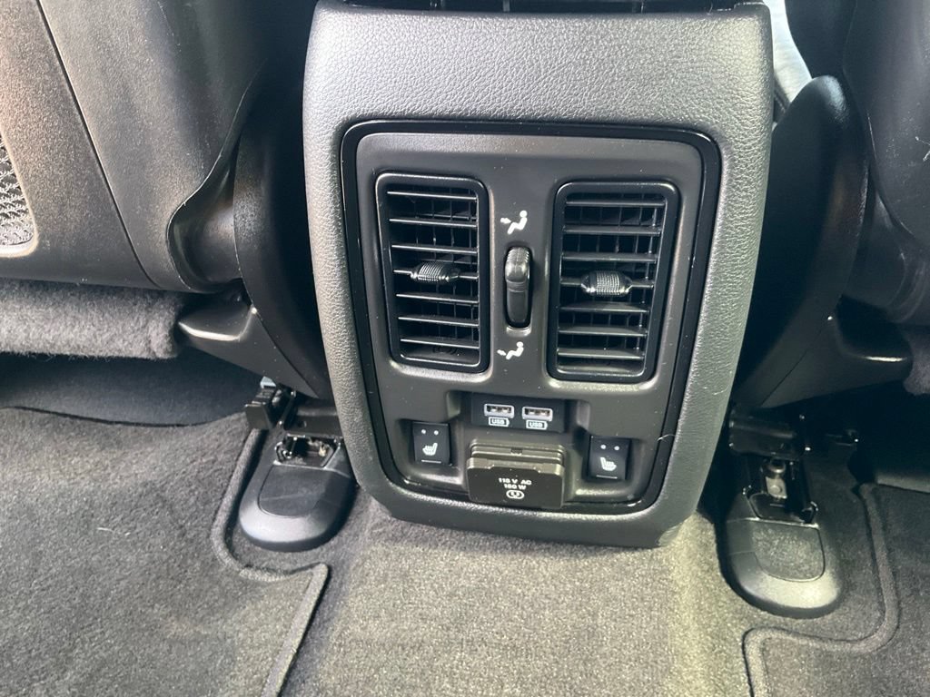 Used 2021 Dodge Durango R/T w/ Tow 'N Go Package AWD/4WD image 30