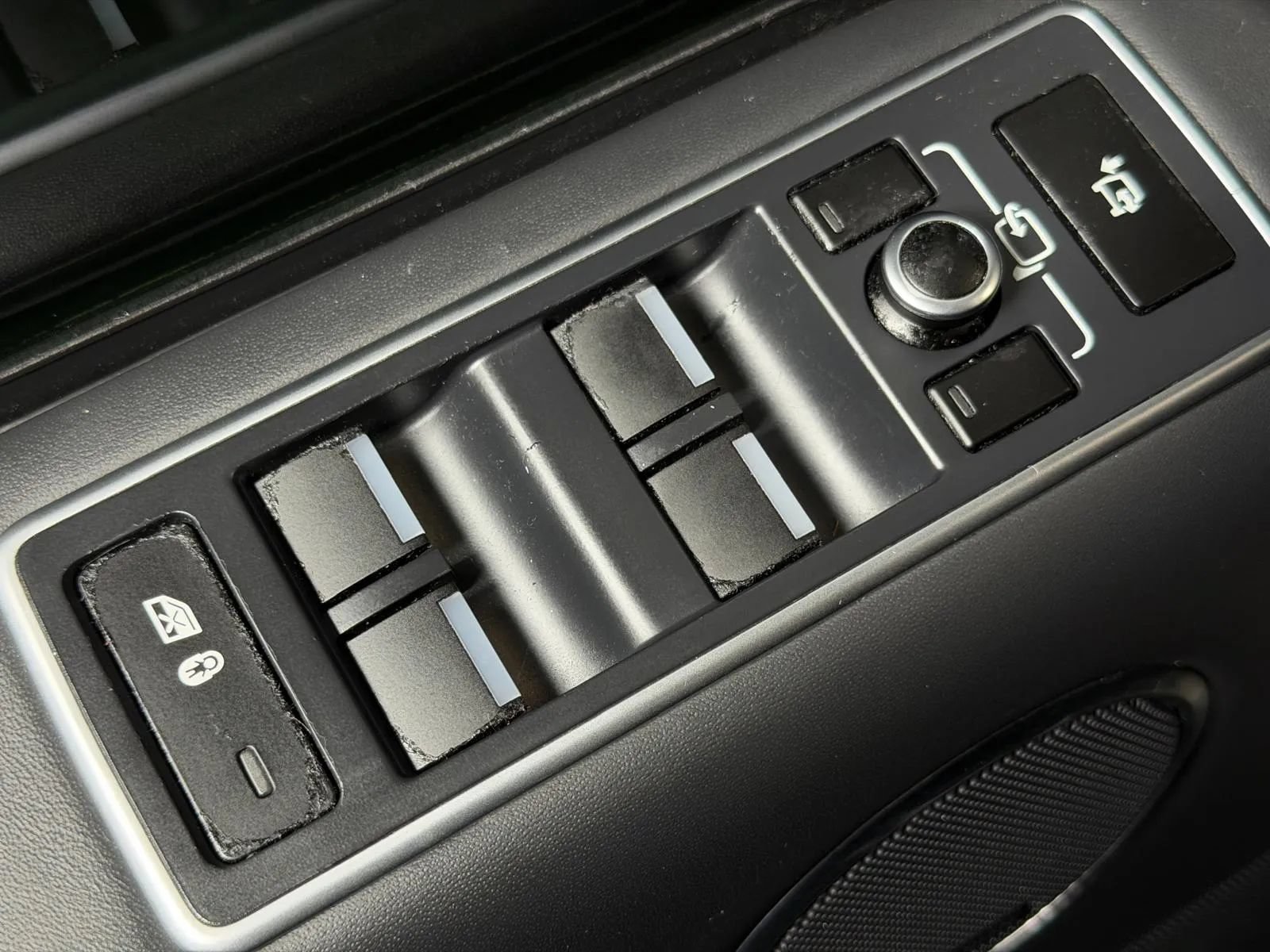 Used 2014 Land Rover Range Rover Autobiography AWD/4WD image 29