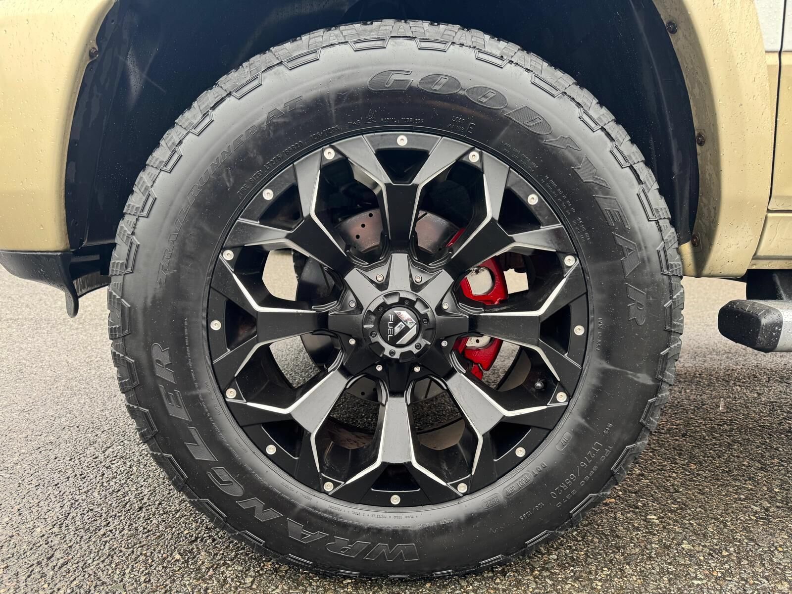 Used 2013 RAM 2500 Longhorn w/ Cold Weather Group AWD/4WD image 10