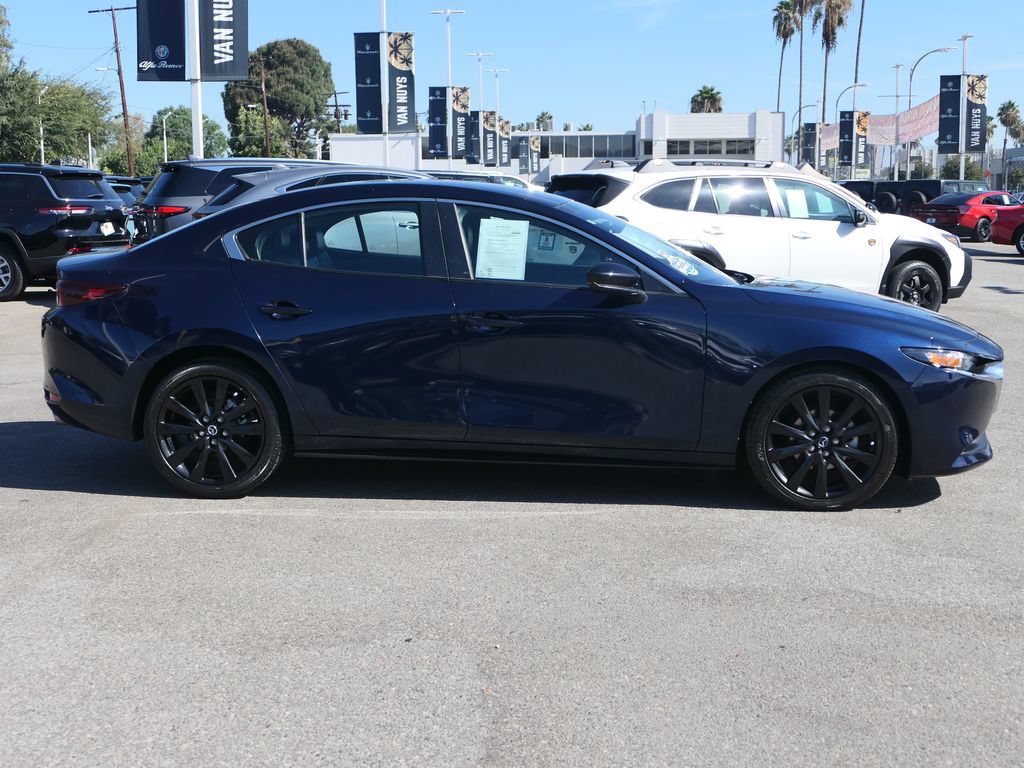 Used 2024 MAZDA MAZDA3 s FWD image 3