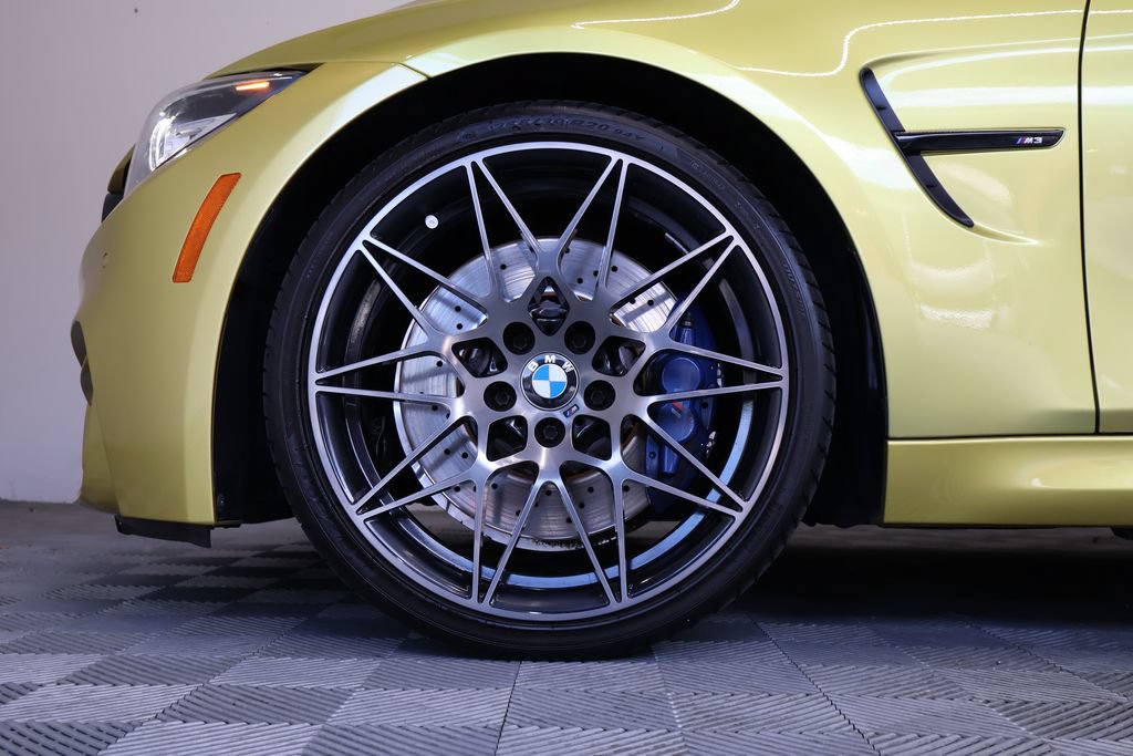 Used 2018 BMW M3 RWD image 9
