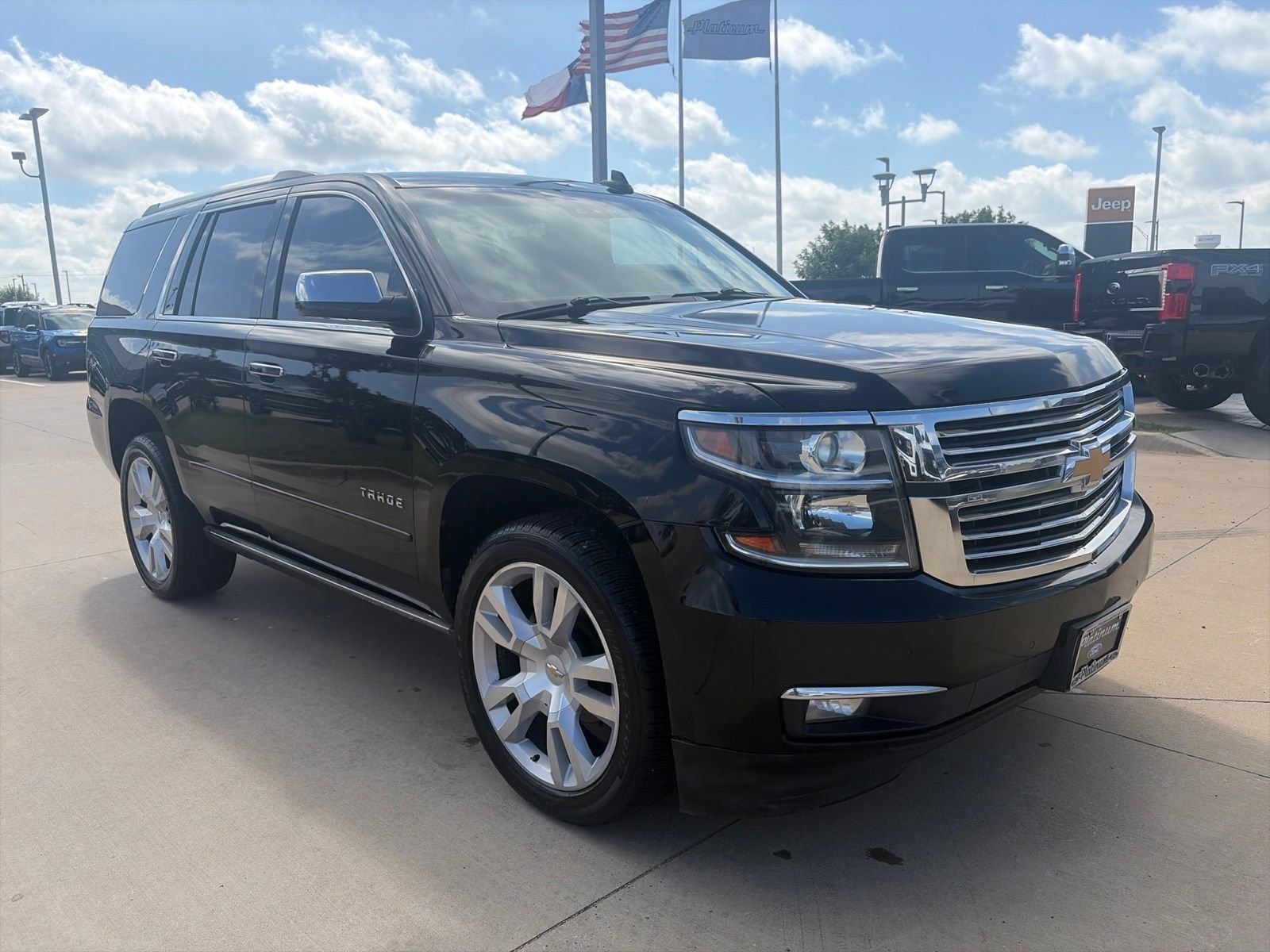 Used 2019 Chevrolet Tahoe Premier AWD/4WD image 7