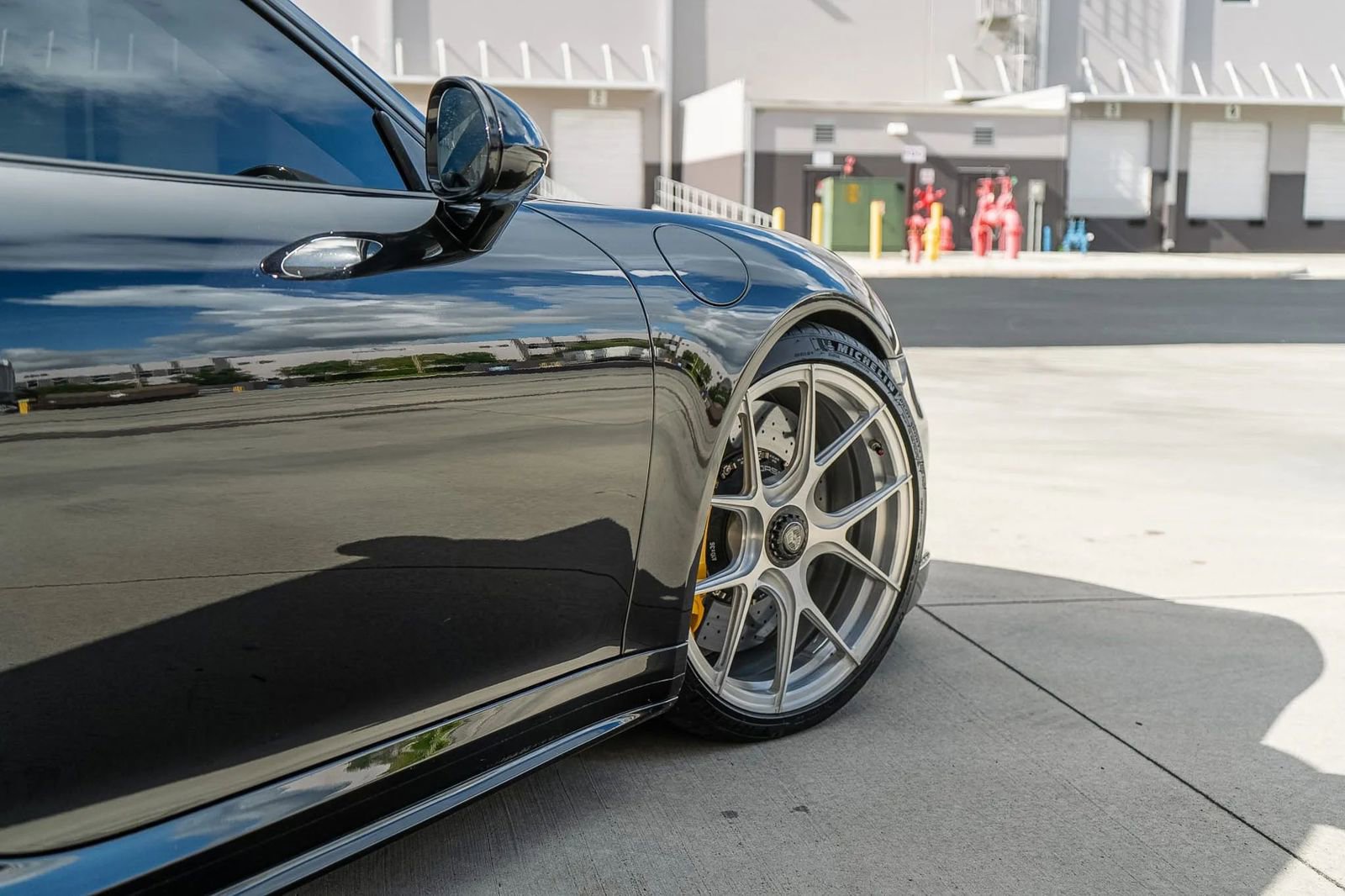 Used 2015 Porsche 911 Turbo S AWD/4WD image 19