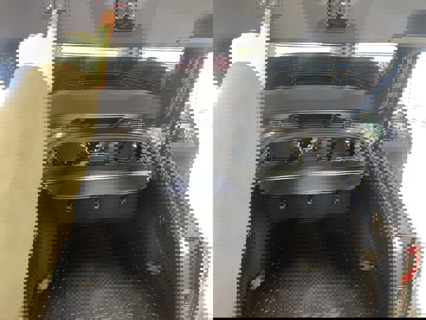 Used 2023 Subaru Outback Limited image 25