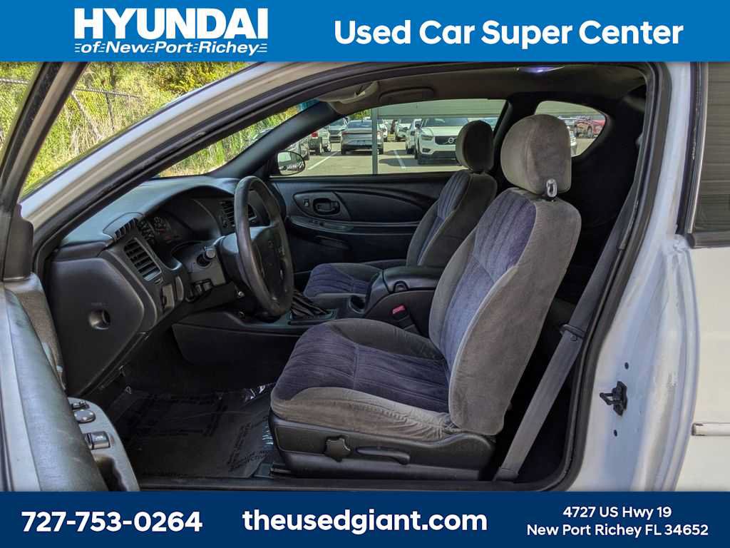 Used 2000 Chevrolet Monte Carlo LS w/ Preferred Equipment Group 1 FWD image 16