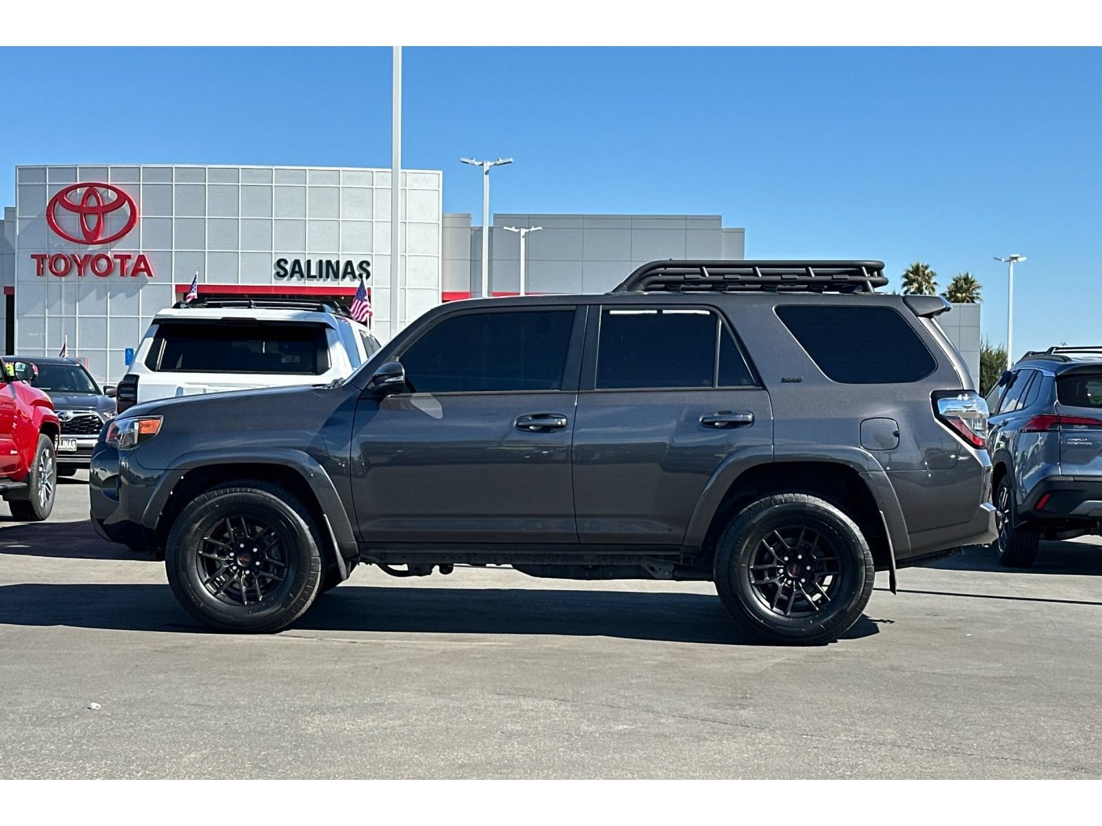 Used 2018 Toyota 4Runner SR5 Premium AWD/4WD image 7