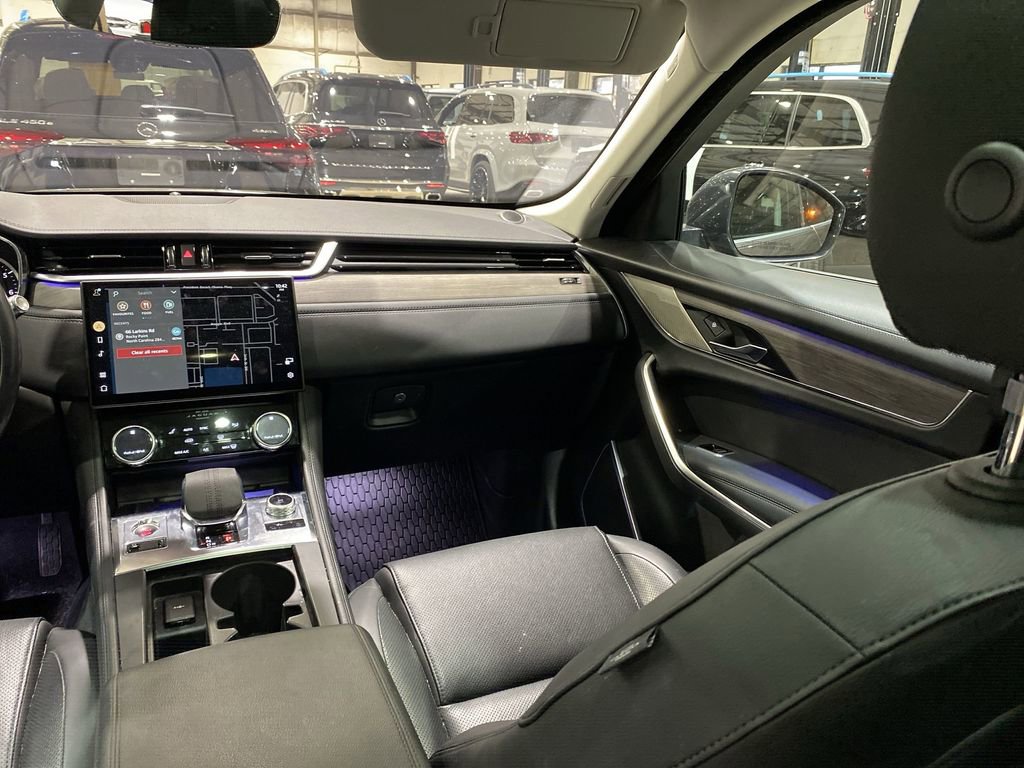 Used 2021 Jaguar F-PACE S image 4