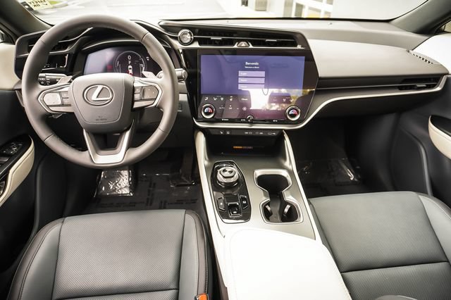 Certified 2023 Lexus RZ 450e Premium w/ Technology Package AWD/4WD image 18