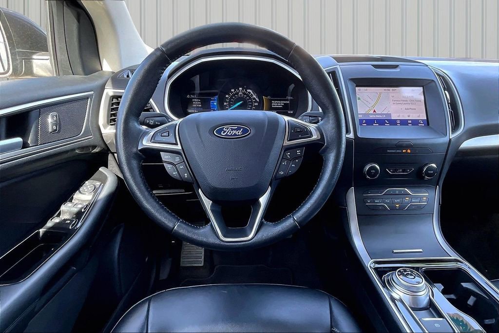 Used 2020 Ford Edge SEL w/ Convenience Package image 2