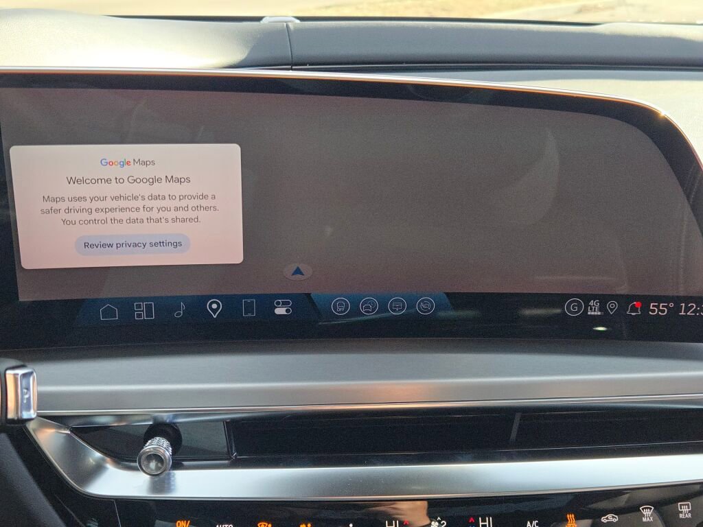 New 2026 Cadillac Lyriq Signature Sport image 28