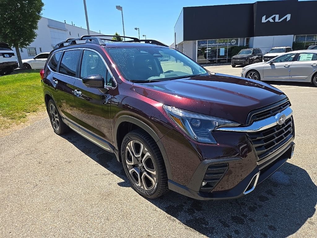 Used 2024 Subaru Ascent Touring AWD/4WD image 1