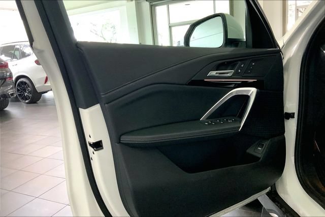 Used 2026 BMW X1 xDrive28i AWD/4WD image 10