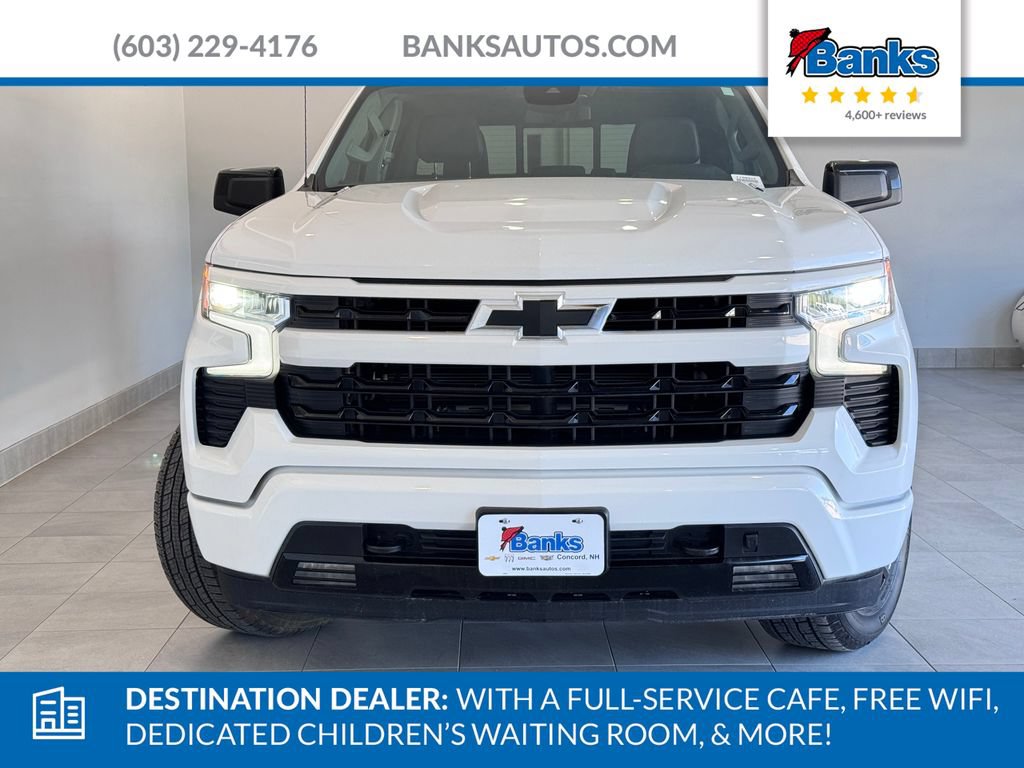 Certified 2025 Chevrolet Silverado 1500 RST w/ Convenience Package II AWD/4WD image 3