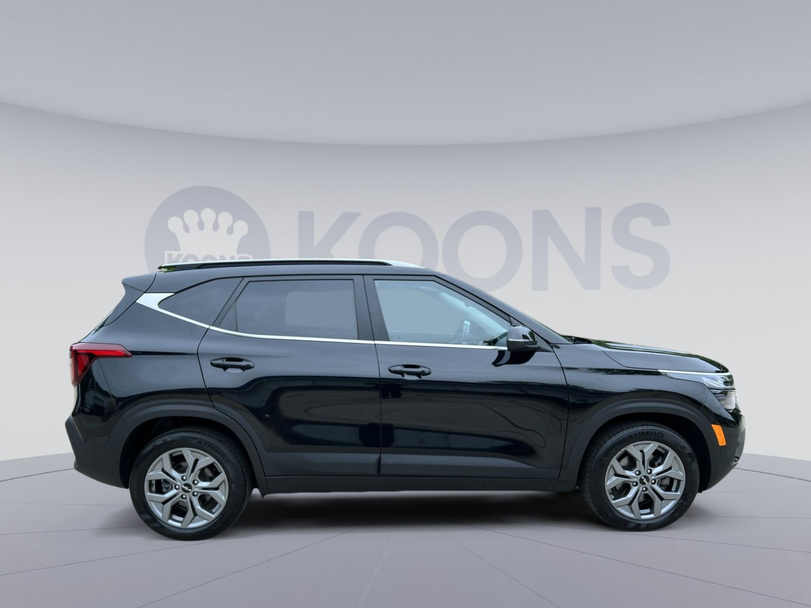 Used 2024 Kia Seltos S AWD/4WD image 12