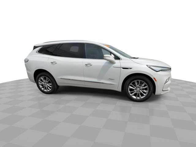 Certified 2022 Buick Enclave Avenir w/ Avenir Technology Package AWD/4WD image 9
