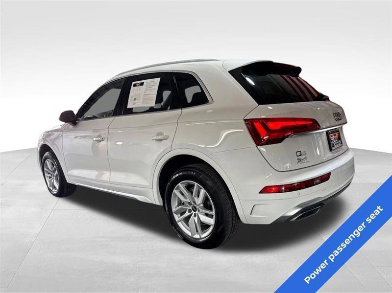 Used 2022 Audi Q5 2.0T Premium w/ Convenience Package image 7