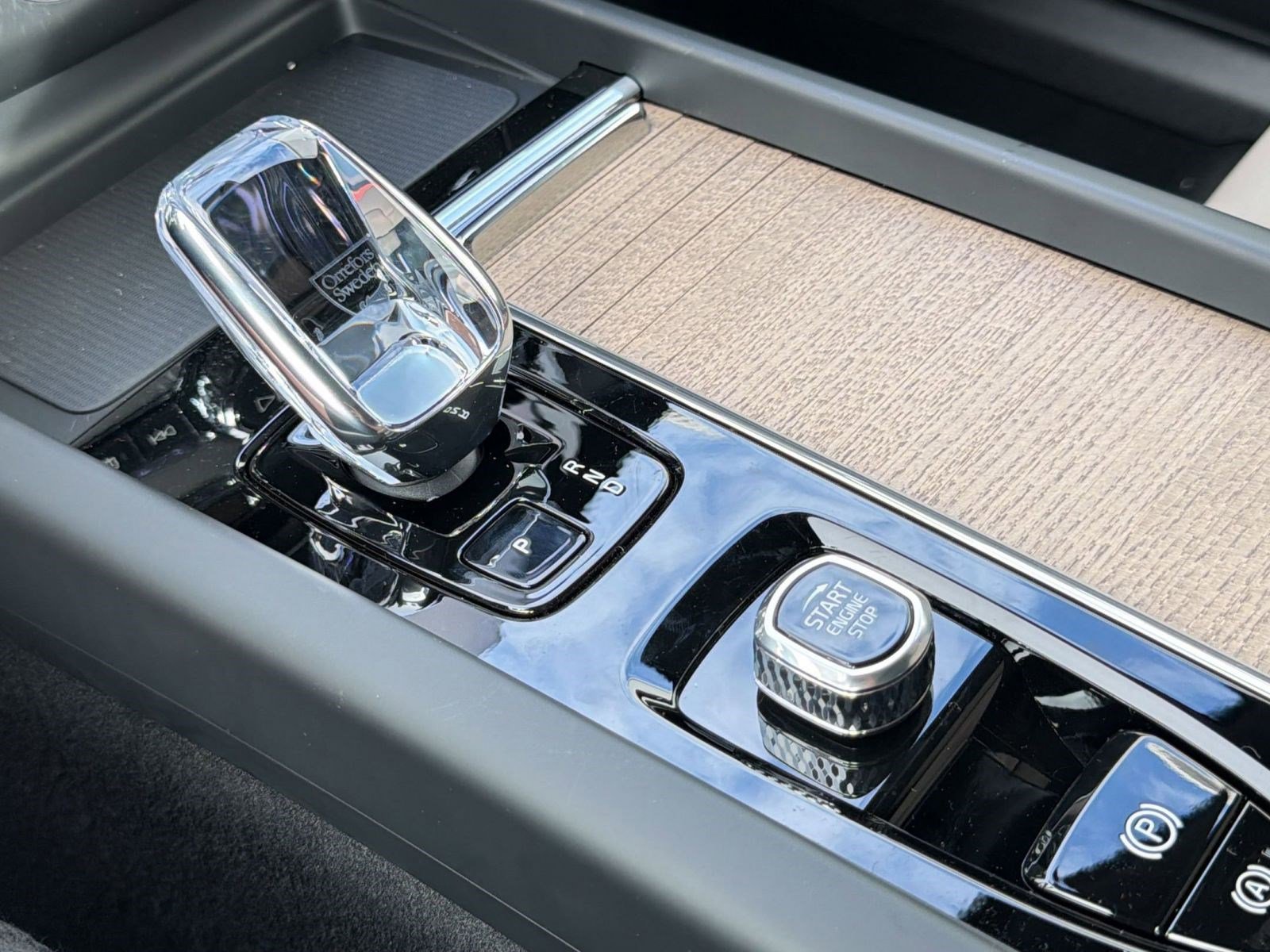 New 2026 Volvo XC60 B5 Plus w/ Protection Package Premier image 24