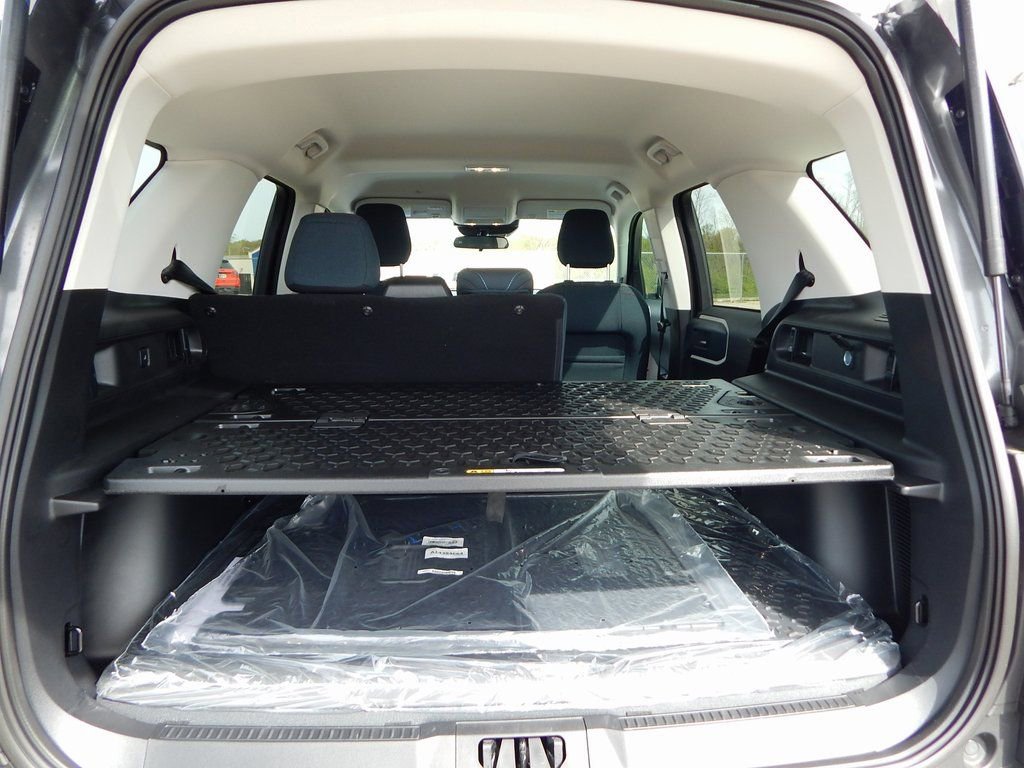 New 2024 Ford Bronco Sport Heritage w/ Heritage Convenience Package image 23