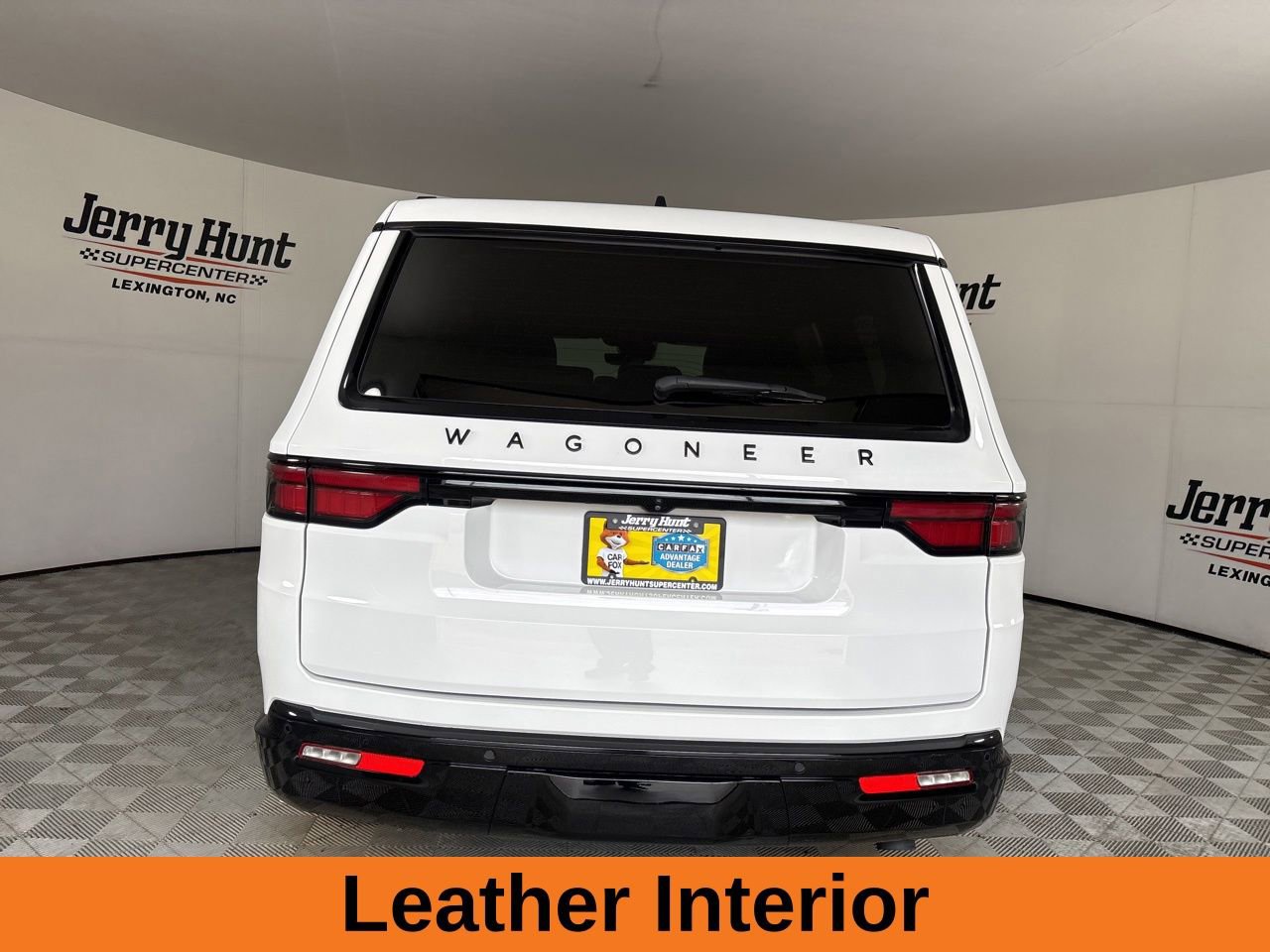 Used 2024 Jeep Wagoneer Series II AWD/4WD image 6