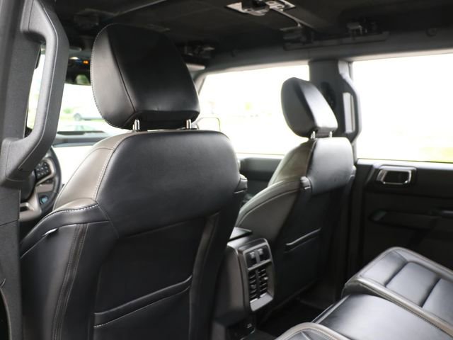 Used 2025 Ford Bronco Outer Banks image 16