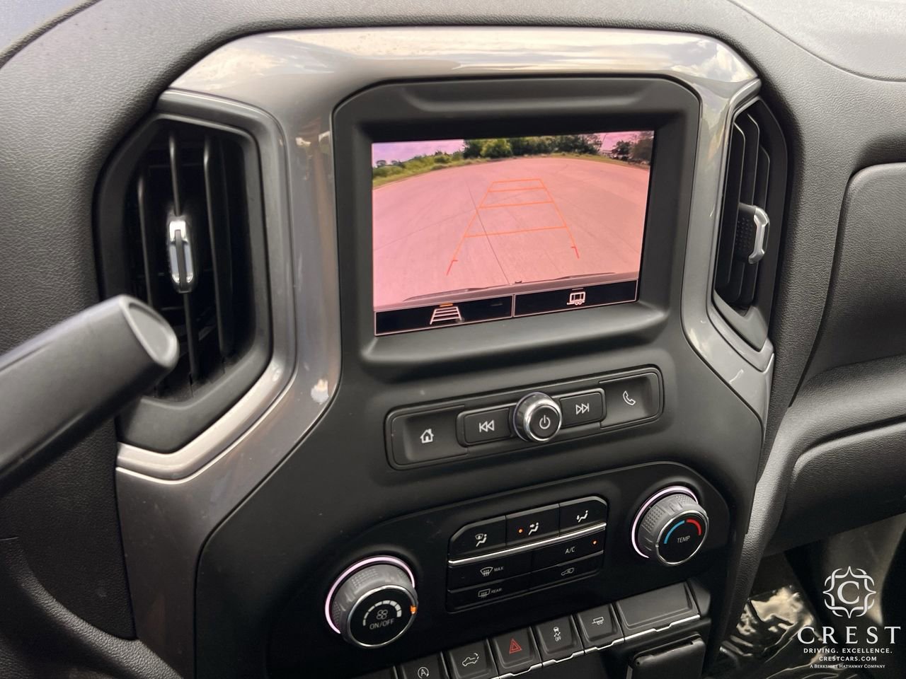 Used 2022 Chevrolet Silverado 1500 Custom image 17