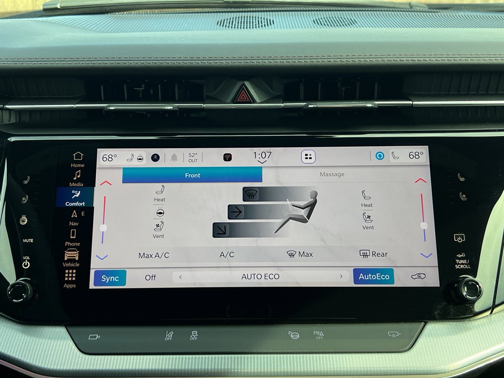 Used 2024 Jeep Wagoneer Launch Edition image 28