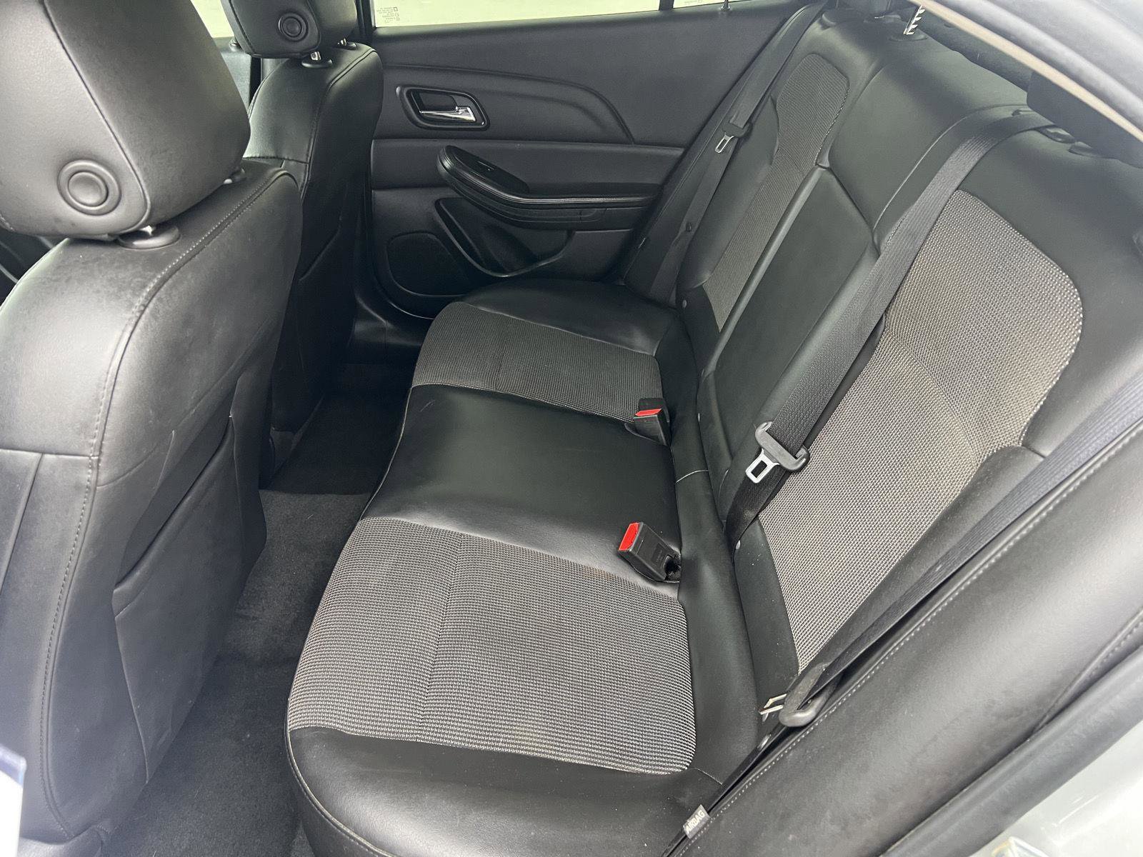 Used 2015 Chevrolet Malibu LT w/ Power Convenience Package image 20